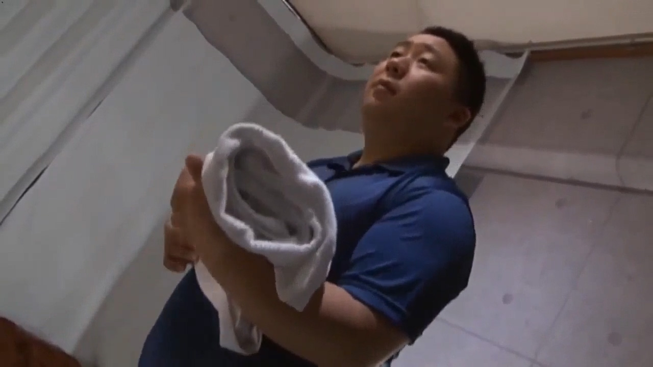 按着按着就进去了[341M]