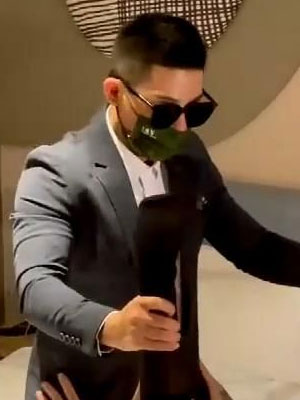 男一号和正装痞帅[588M]