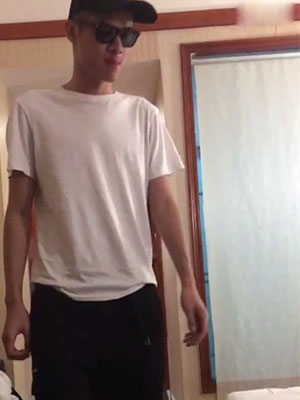 西北君君 墨镜小帅[788M]