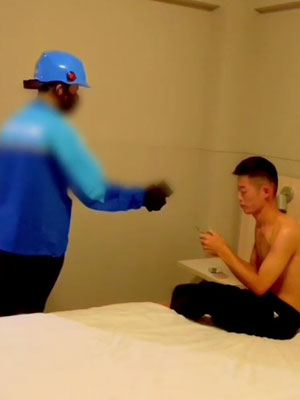 快乐风男：外卖小哥[249M]