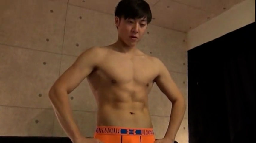 [KO KURUU] MACHO GUYS TAKING DRUGS (女好きマッチョを喰える危ない薬)[366M]