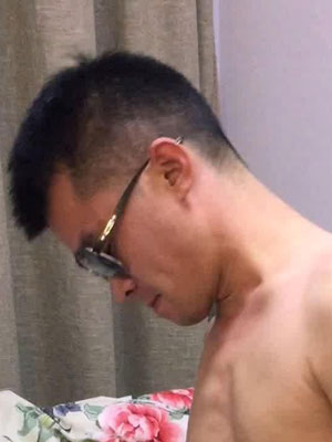 眼镜帅1姿势多[244M]