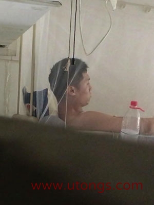 宿舍上铺的小哥哥[671M]