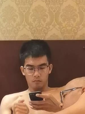 光头大叔约网友[848M]