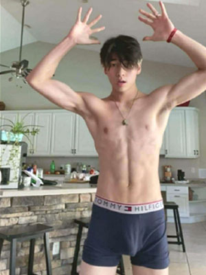 颜值极棒的哥哥[234M]