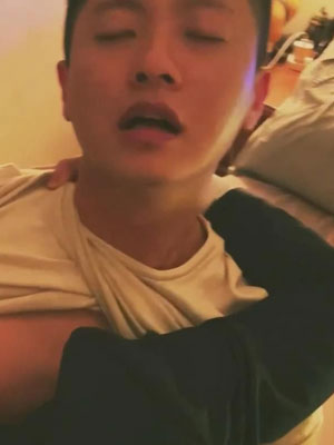 DENNIS三人一起[906M]