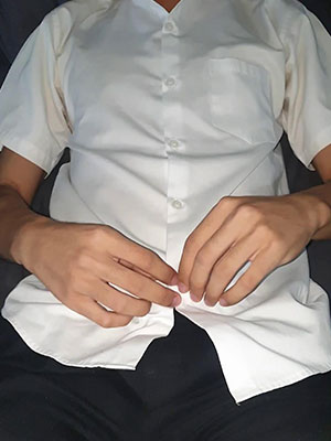 白衬衣小帅哥带回家[980M]