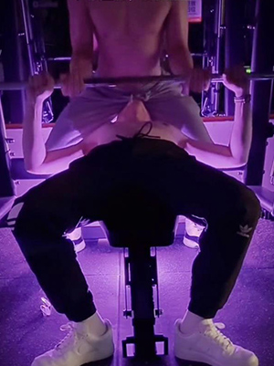 被弄脏的私教[259M]