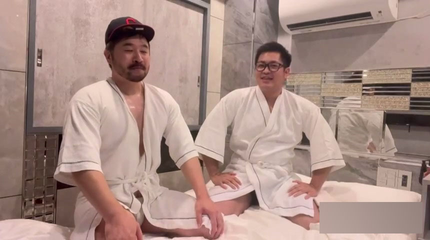 络腮胡帅熊[366M]