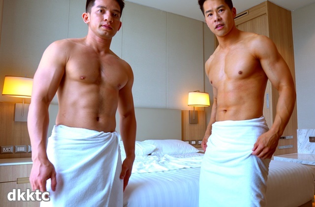 毛巾裡的硬物 Winson x Kian[680M]