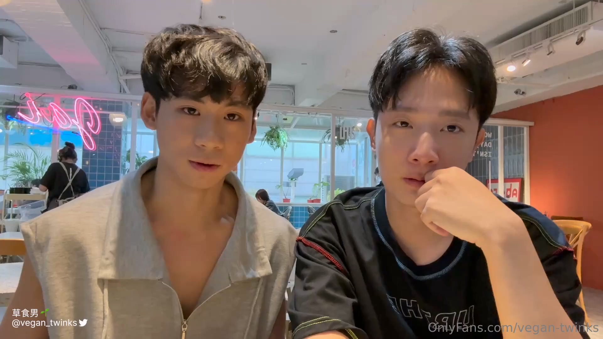飯店來場男友式性愛 凱爾文草食男 x 小樂同學[951M]