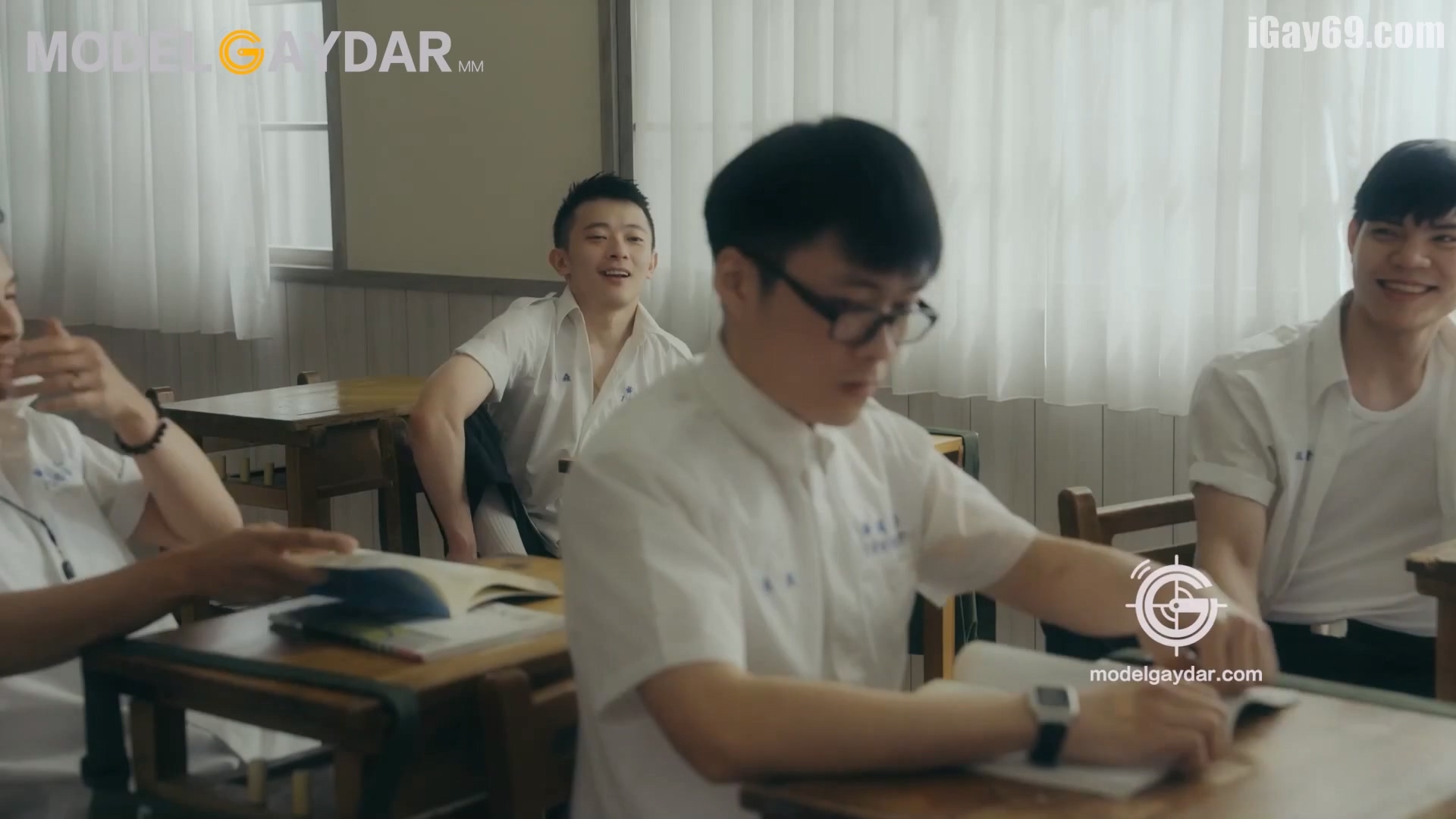 GAYDAR - GD-018 顏射叛逆壞學生，高中教官的無套的懲罰[986M]