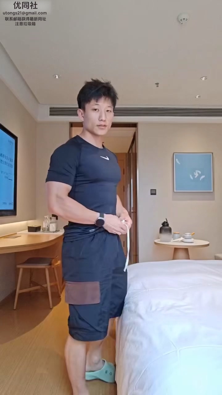 健身小哥被调教[2.44G]