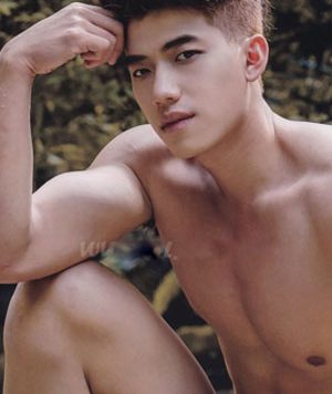 允硕写真全见（珍藏版）[77M]