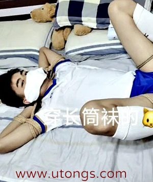 穿长筒袜的猫：足球鲜肉[496M]