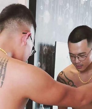 海苔酥：刺青肌肉猛男[775M]