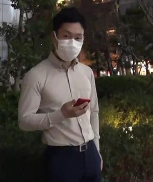 两枚熟男嗨战[377M]