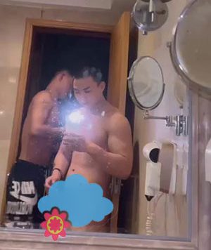 金主的快乐鸭 男女通吃[342M]