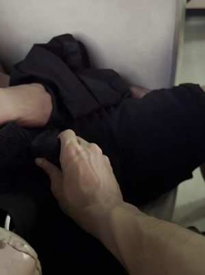 网吧偷摸黑皮直男[655M]